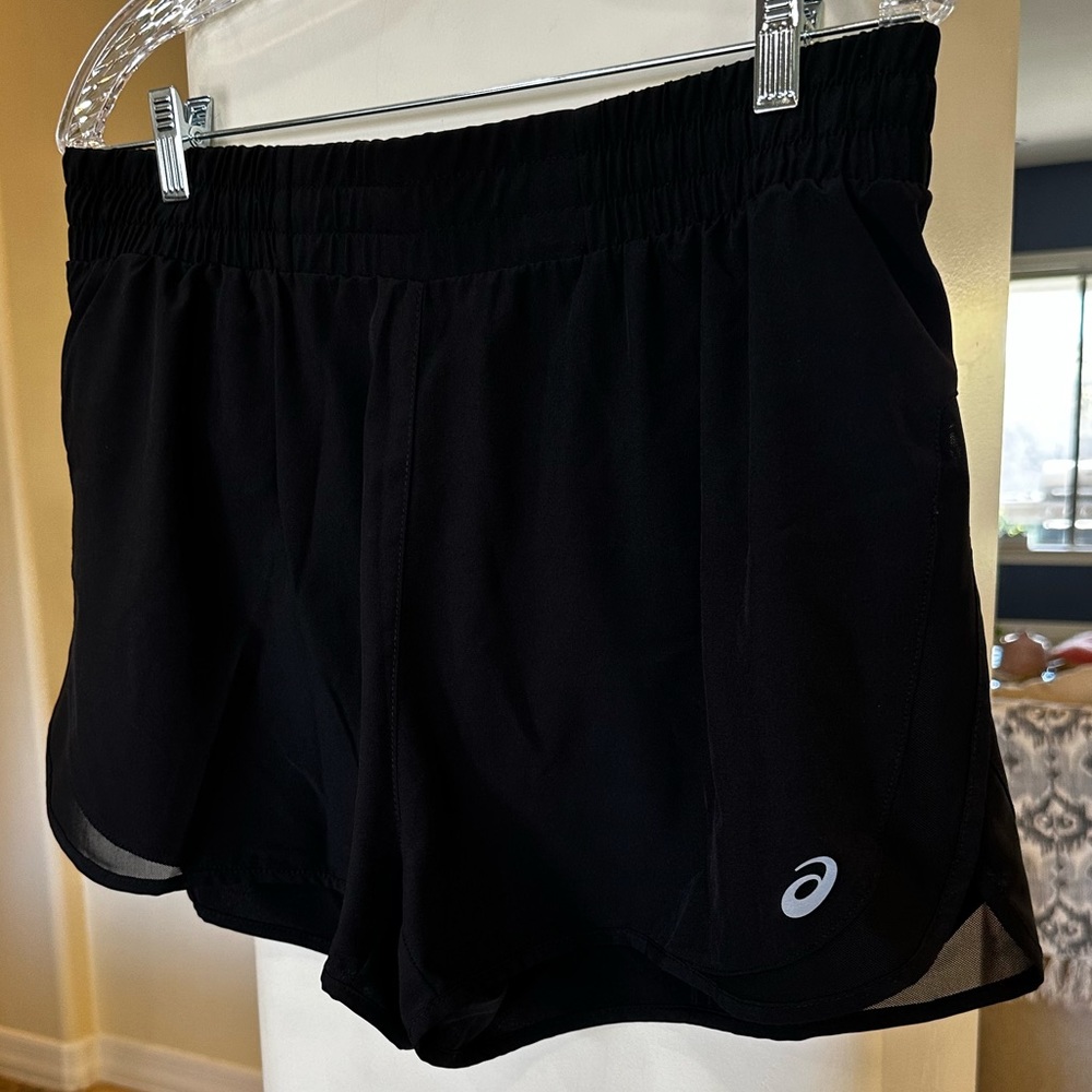 EUC Women’s ASICS Black Lined Drawstring Active Athletic/Jogging Shorts, Size LG